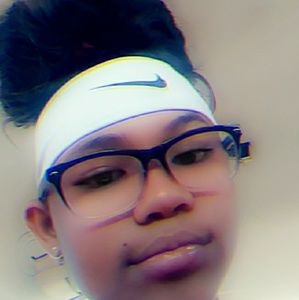 Meet your Posher, Cashae